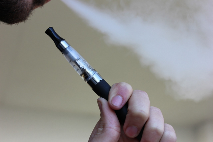 These vapes also offer customization options, allowing users to adjust the amount of nicotine and the strength of the flavor to suit their preferences.