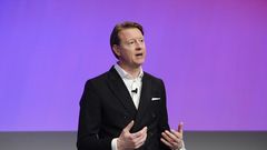 Ericsson Chief Executive Officer Hans Vestberg speaks at a news conference in Stockholm January 30, 2014. REUTERS/Jessica Gow/TT News Agency