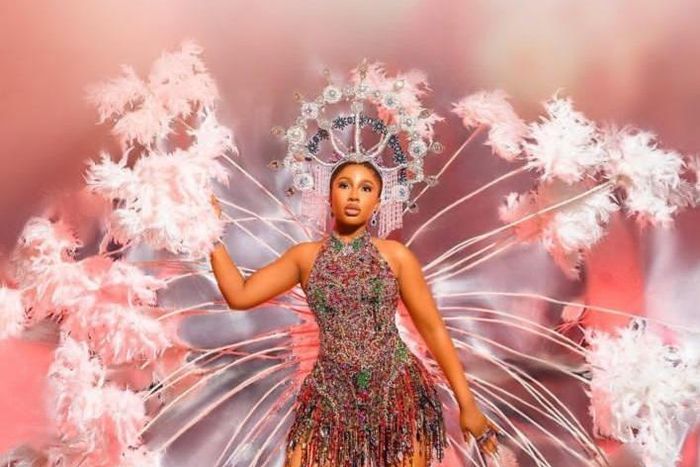 Mercy Eke's outfit stole the show. [Instagram/Pulse]