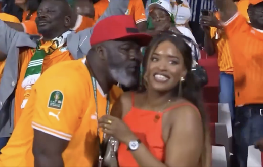 Some Ivorian father trying to flirt with a Senegalese.