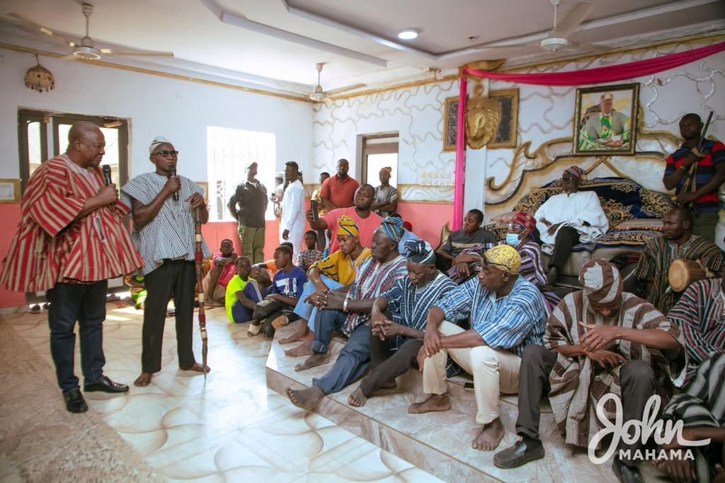 Mahama in Bole