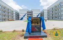 Akufo-Addo commissions newly constructed police barracks at Kwabenya