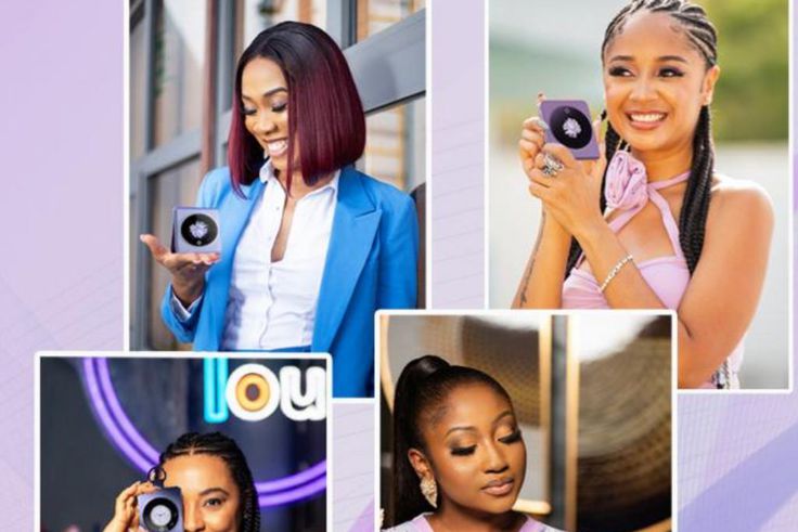 Sister Derby, Niki Samonas, Anita Akuffo, and Juliet Bawuah marvel at innovation of TECNO's PHANTOM V Flip