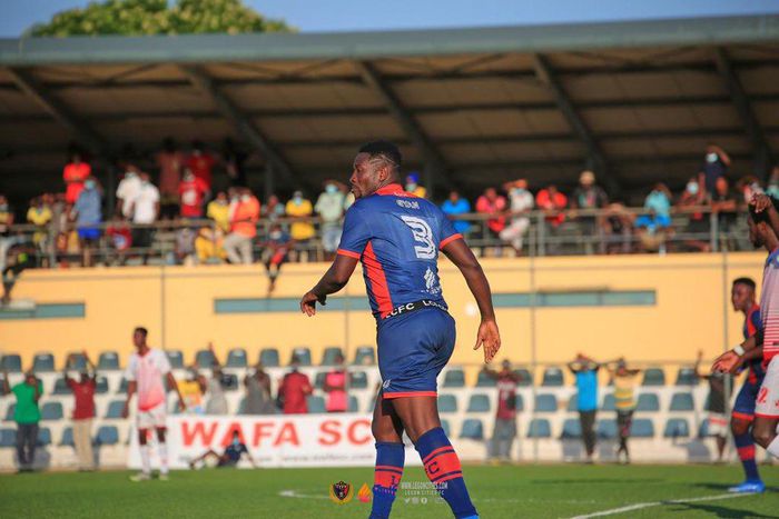 Asamoah Gyan subbed off after just 33 minutes in first start for Legon Cities