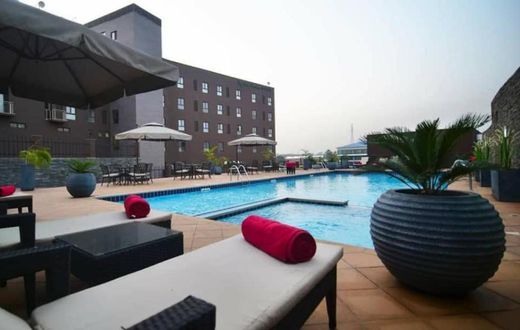 Oak Plaza Suites: Inside one of the most luxurious hotels in Kumasi