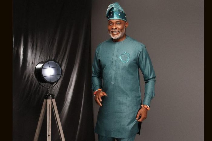 Latest senator styles for men [Instagram/RMD]