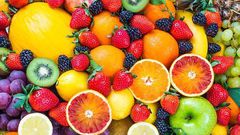 Eat lots of greens and fruits for good eye health [Pinterest]