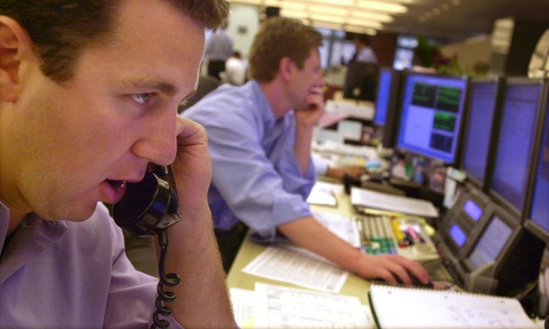 bond trader, bond broker
