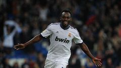 Michael Essien eulogizes Barcelona midfield for exploit