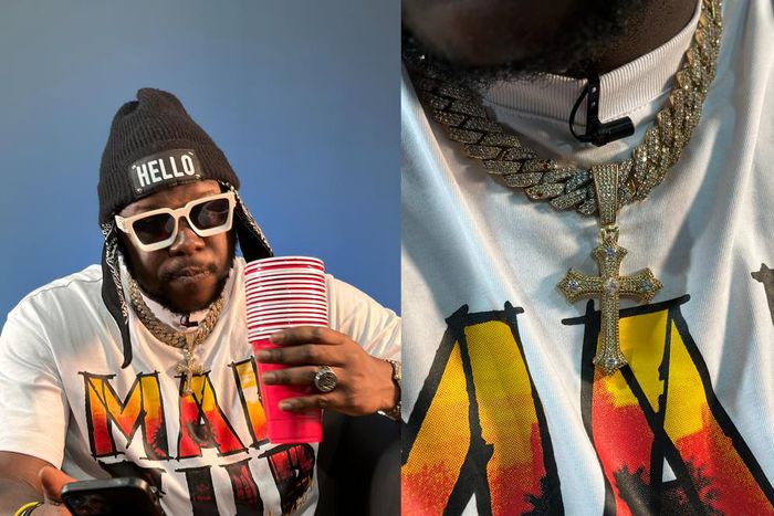 Video: Medikal shows off GHc700K necklace