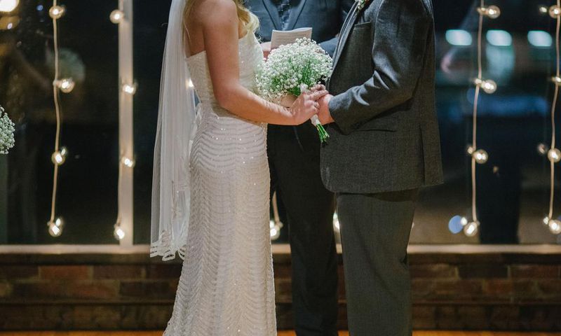 White wedding and traditional wedding vs real wedding