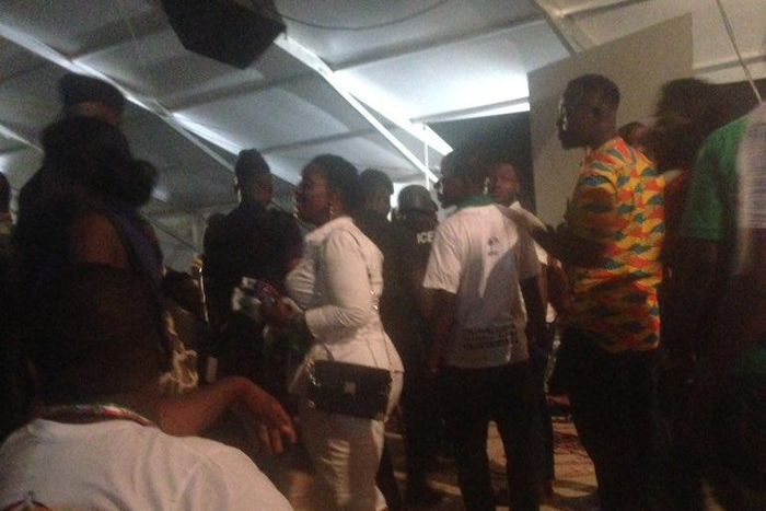 ___9116099___2018___11___18___6___DsP99miWoAAc0RS