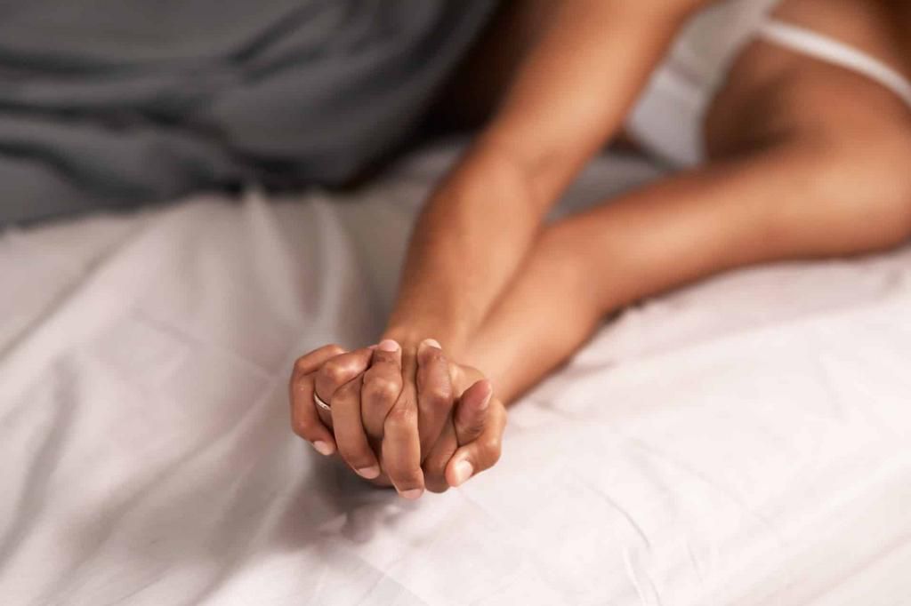 Improve your sex life with these tips [Help Guide]