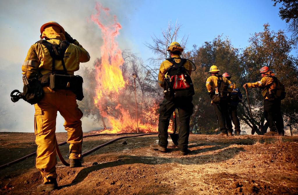 woolsey fire in malibu