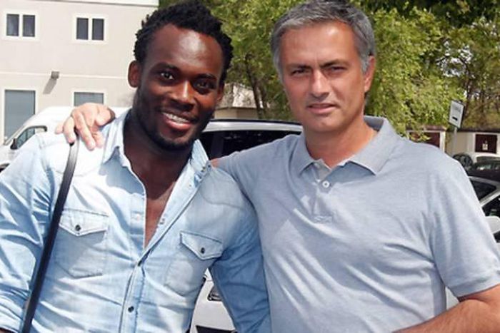 Michael Essien with Jose Mourinho