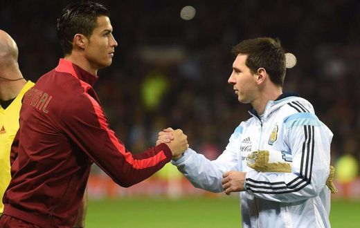 The thrill of the game: 5 reasons why football captivates hearts and ignites passion