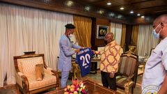 Akufo-Addo intervenes in calls for Hudson-Odoi to switch nationality to Ghana