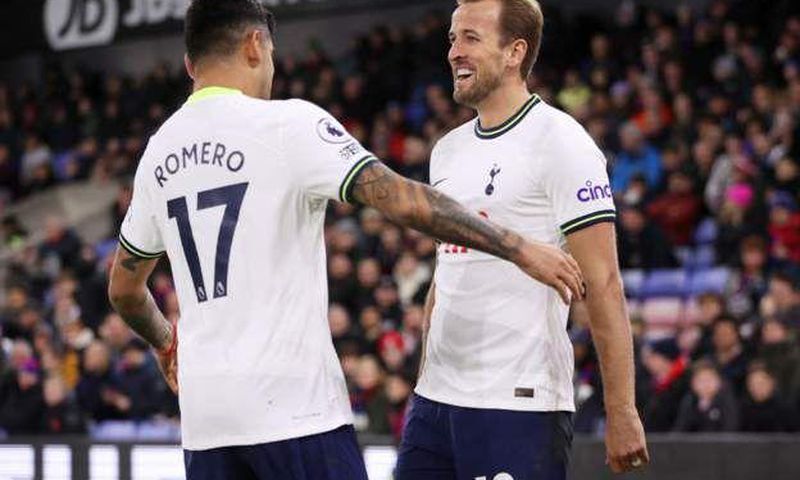 Harry Kane scored twice for Tottenham to sink Crystal Palace