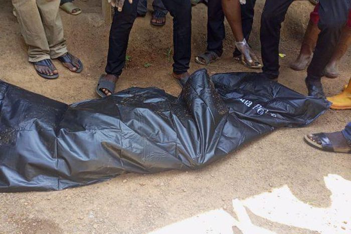 Mentally ill man shot dead after killing 4 people, 1 in critical condition