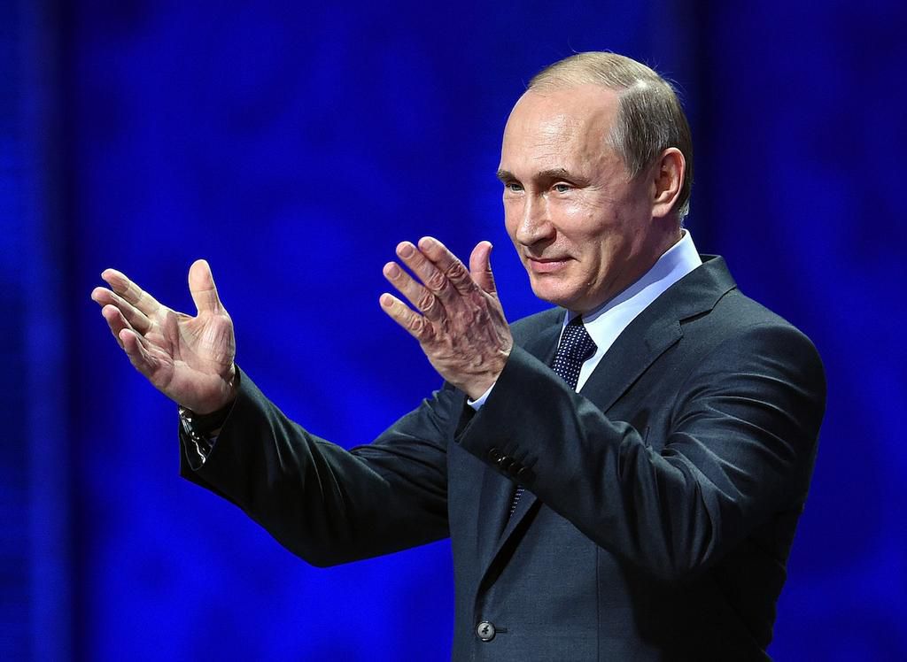Putin has 2, maybe 3, daughters he never talks about — here's everything we know about them
