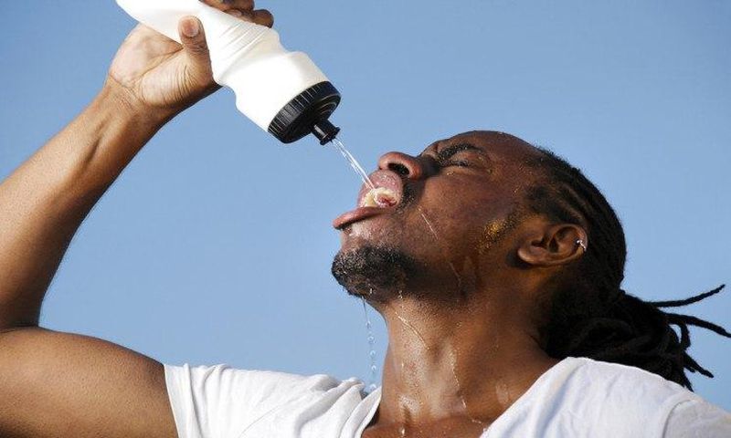 ___9044524___2018___10___30___9___black-man-drinking-water3-755x448