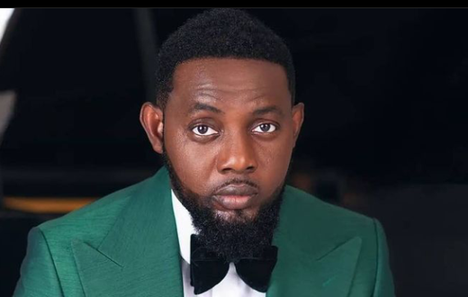 AY has stated his reasons for accepting the national award [Twitter]