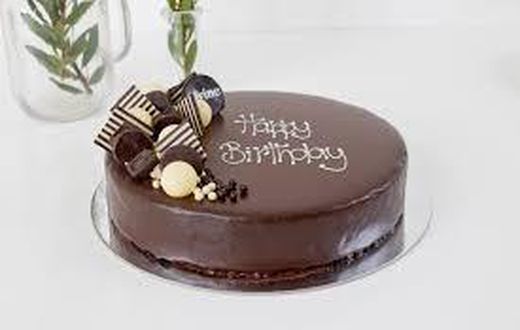 Woman dies on birthday after eating poisoned chocolates sent by ex-boyfriend’s jealous lover