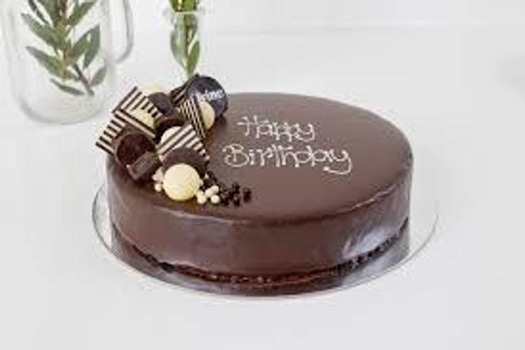 Woman dies on birthday after eating poisoned chocolates sent by ex-boyfriend’s jealous lover