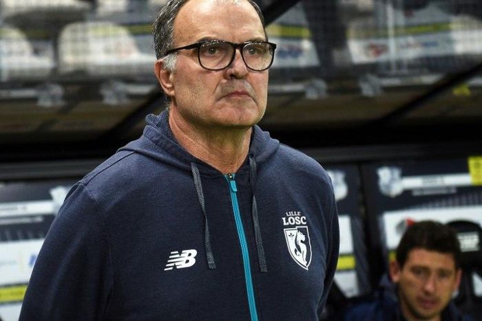 Marcelo Bielsa's Leeds United side went top of the Championship with a 2-0 win over Ipswich Town