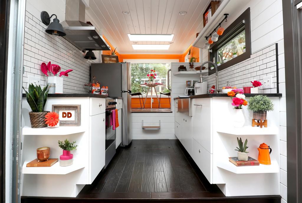 50 stunning photos reveal what microkitchens are like in New York and San Francisco