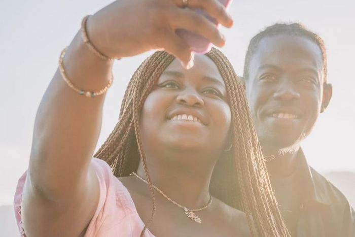 Couple taking a selfie [Image credit: PNW Production]