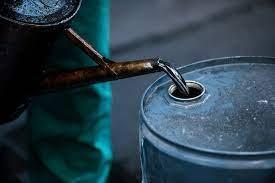 International oil market puts pressure on prices