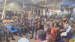 Dampare tours Kantamanto for feedback on market security arrangements