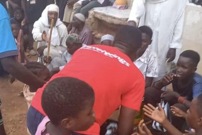 Travelwings fetes Muslims and street children