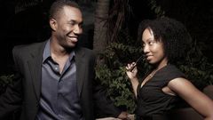 ___7535737___2017___10___31___12___black-couple-flirt