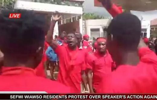 Sefwi Wiawso residents protest against Bagbin's action against their MP