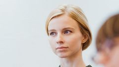 woman work annoyed thinking