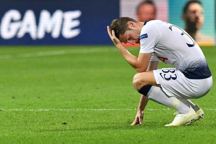 Tottenham defender Ben Davies reacts after defeat to Inter Milan in the group stage of the Champions League