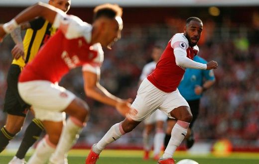 Arsenal's French striker Alexandre Lacazette (R, pictured September 2018) was able to score and tie the game against Liverpool in the Premiere League