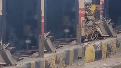 Video of someone occupying abandoned Accra-Tema motorway tollbooth emerges