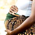 ___8891631___2018___9___23___16___Pregnant-African-Woman