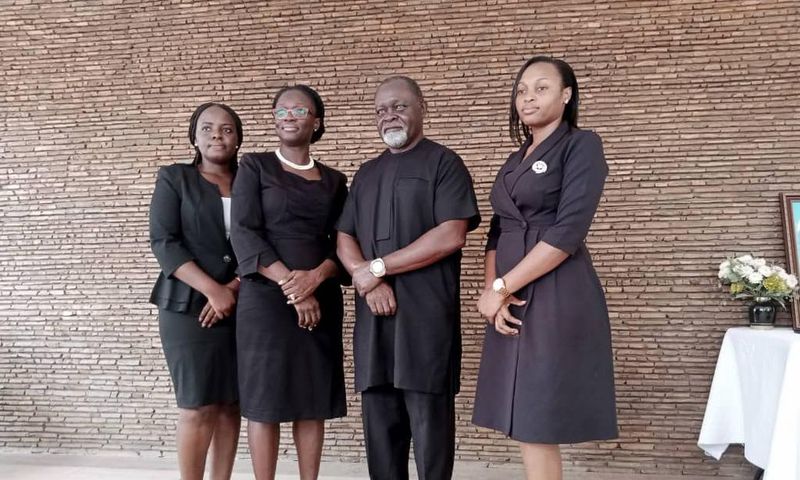 Brock Royal Family donates big cash, 4 cows to Azumah  Nelson for mother's funeral