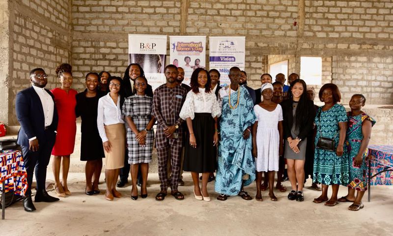 The team from B&P Associates, students from University of Pennsylvania Carey Law School, USA, Women in Law and Development in Africa (WiLDAF) Ghana with community members