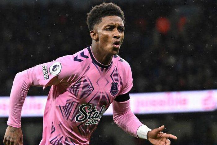 Demarai Gray scored the equalizer for Everton to deny Man City all three points