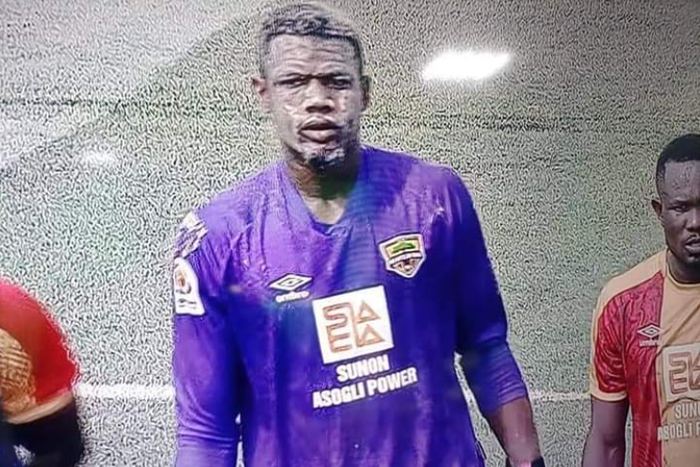 Richmond Ayi: Hearts of Oak drop goalkeeper after ‘powder-faced’ antics