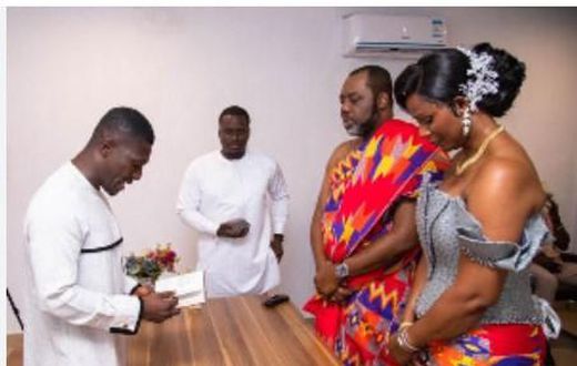 Napo ties the knot