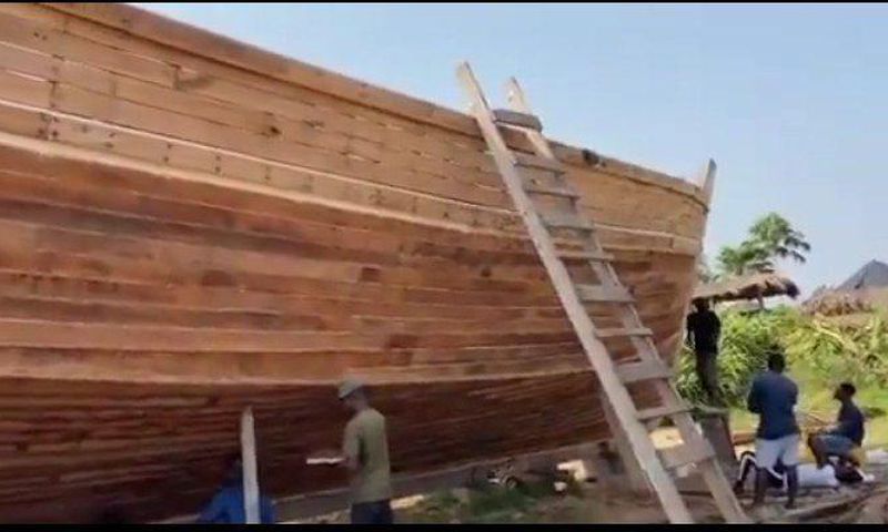 Ghanaian fishermen  on a mission to build 21st Century Noah’s Ark