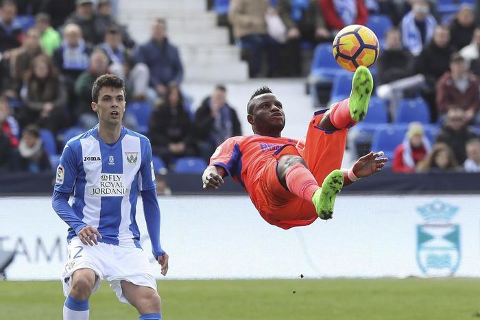 ___8934363___2018___10___3___22___Wakaso+Mubarak