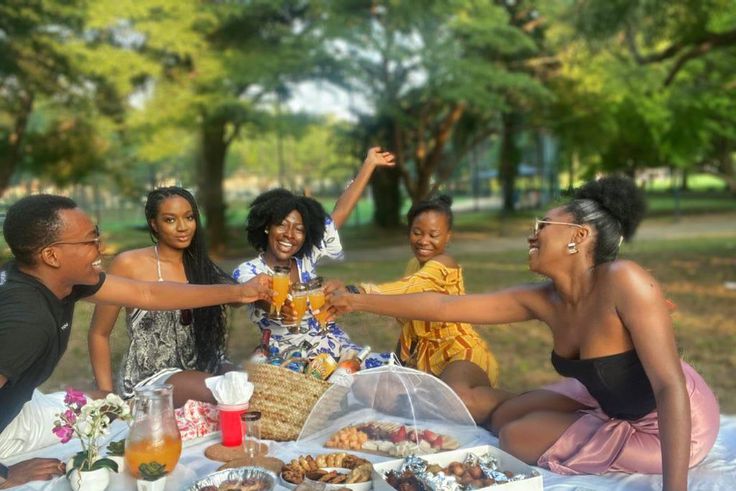 Spend quality time with friends [FabMagazine]