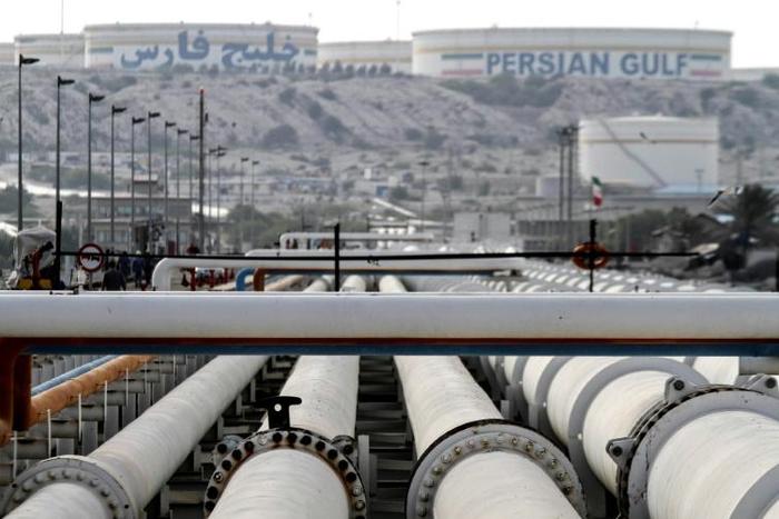 A glut on the market has led to oil prices falling by more than 30 percent in the space of two months